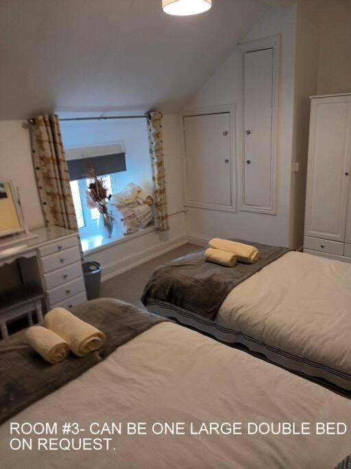Harlech/Huge Three Bedroom/Best Location คลันเบดเดอ ภายนอก รูปภาพ